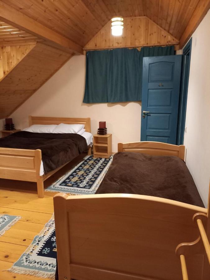 Guesthouse Edelweiss Местія Екстер'єр фото